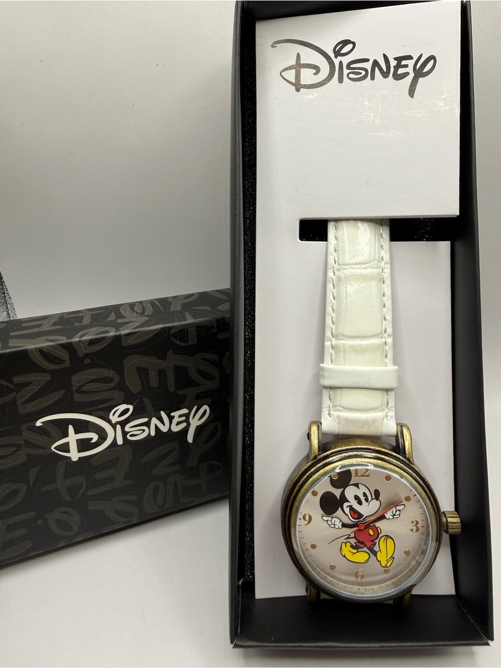 Disney Mickey Mouse Women's Watch Silver Dial Quartz White Leather Band W001871